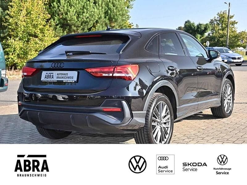 Gebraucht Audi Q3 Sportback Business 150 PS (110 kW) 2022 Schwarz SUV
