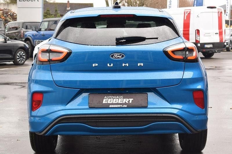 Neu Ford Puma Gen-E Premium 122 kW (167 PS) 2026 Digital aqua blue SUV