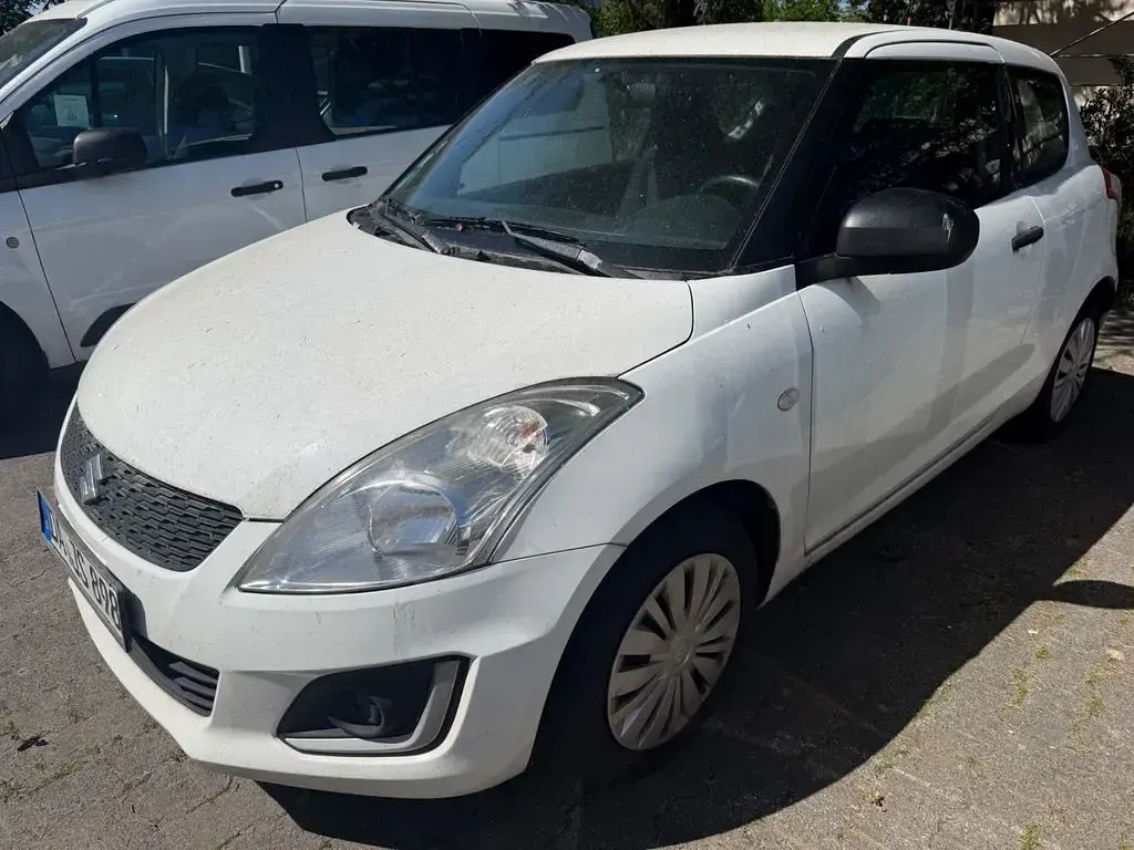 Gebraucht Suzuki Swift 94 PS (69 kW) 2014 Weiß Kleinwagen