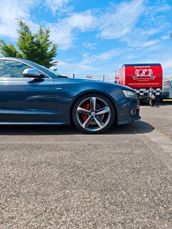 Grau Gebraucht 2007 Audi A5 Sport Coupé | 4.200 € (Etwas zu teuer) - Bild 1/4