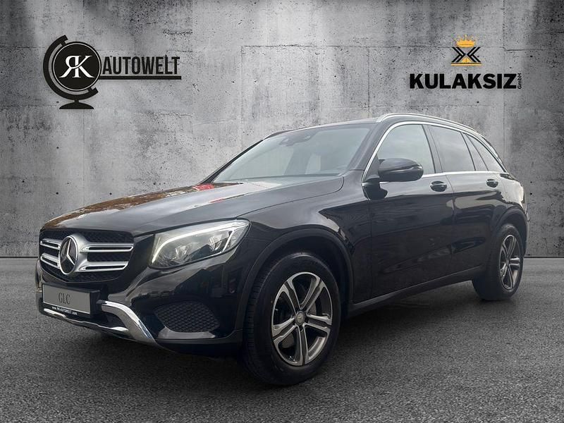 Schwarz Gebraucht 2016 Mercedes GLC250 SUV | 25.487 € (Fairer Preis) - Bild 1/4