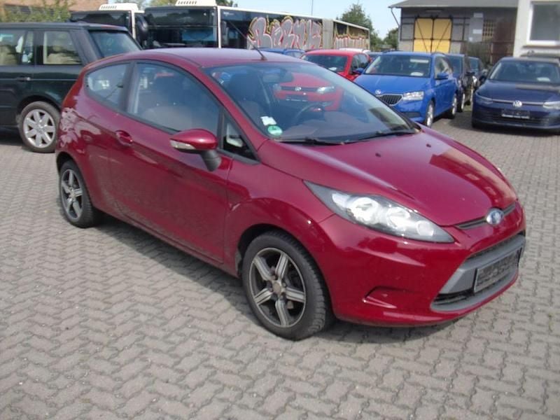 Violet Gebraucht 2009 Ford Fiesta Trend Kleinwagen | 2.222 € (Fairer Preis) - Bild 1/4