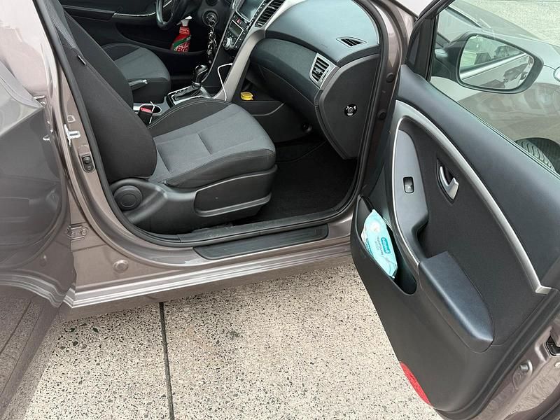 Gebraucht Hyundai i30 Style 128 PS (94 kW) 2014 Kombi