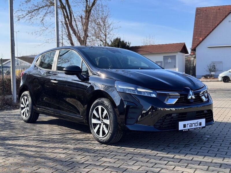 Schwarz Neu 2025 Mitsubishi Colt Limousine | 16.850 € (Guter Preis) - Bild 1/4