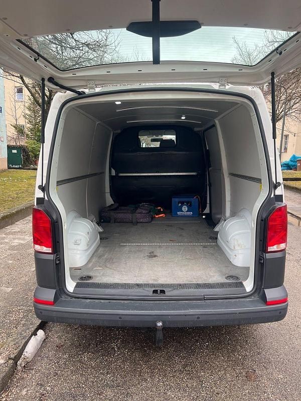 Gebraucht VW Transporter 150 PS (110 kW) 2020 Weiß Van
