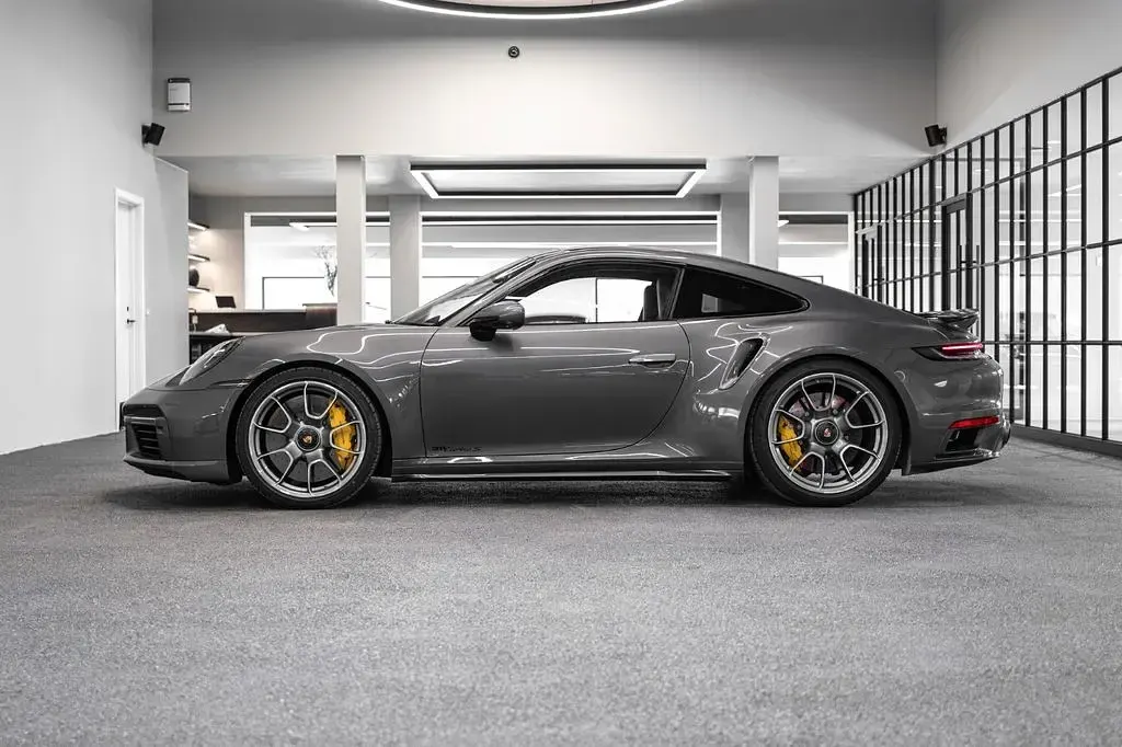 Gebraucht Porsche 992 650 PS (478 kW) 2020 Grau Coupé