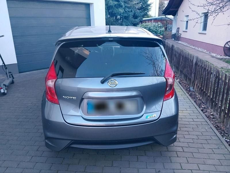 Gebraucht Nissan Note 98 PS (72 kW) 2015 Grau Kleinwagen