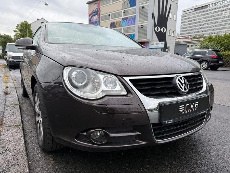 Braun Gebraucht 2007 VW Eos Cabrio | 4.950 € (Guter Preis) - Bild 1/4