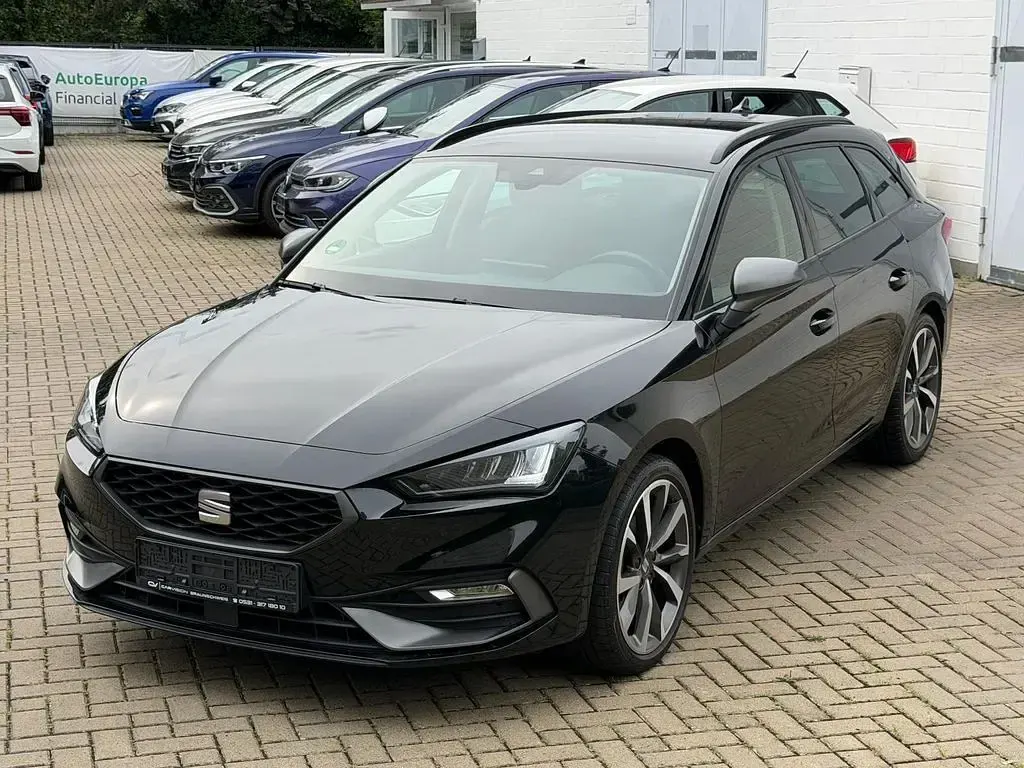 Gebraucht Seat Leon FR 150 PS (110 kW) 2023 Schwarz Limousine