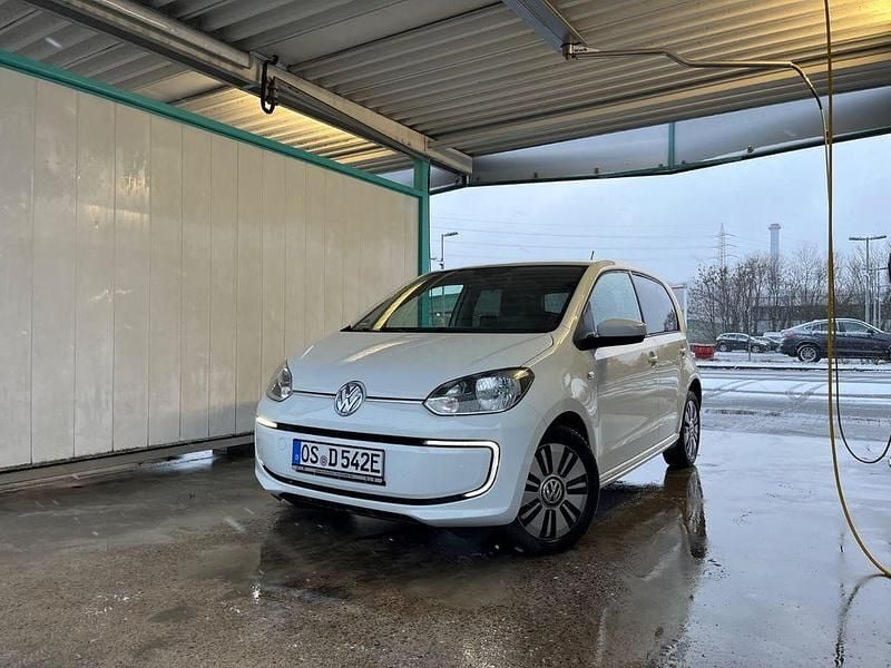 Weiß Gebraucht 2015 VW e-up! Kleinwagen | 8.450 € (Fairer Preis) - Bild 1/4