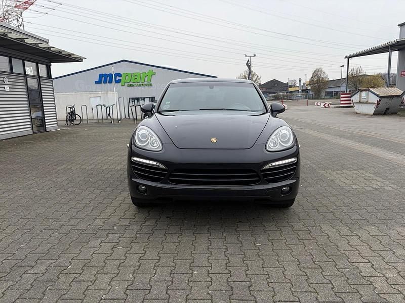 Gebraucht Porsche Cayenne 245 PS (180 kW) 2011 Schwarz SUV