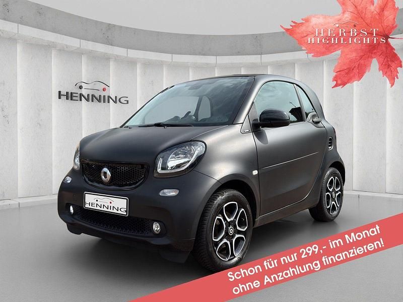 Schwarz Gebraucht 2019 Smart ForTwo Coupé Coupé | 16.480 € (Teuer) - Bild 1/4