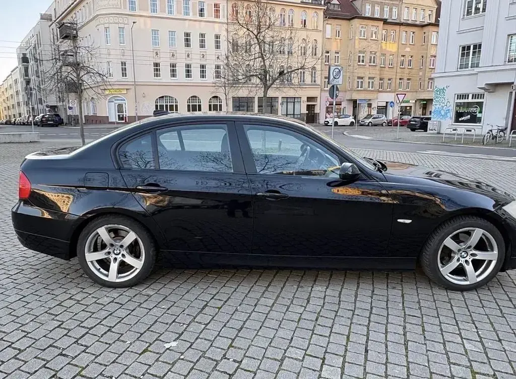 Occasion BMW 320 170 ch (125 kW) 2008 Noir Berline