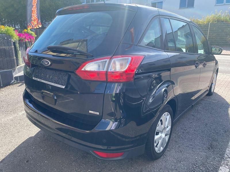 Gebraucht Ford Grand C-Max Trend 150 PS (110 kW) 2012 Schwarz Van / Kleinbus