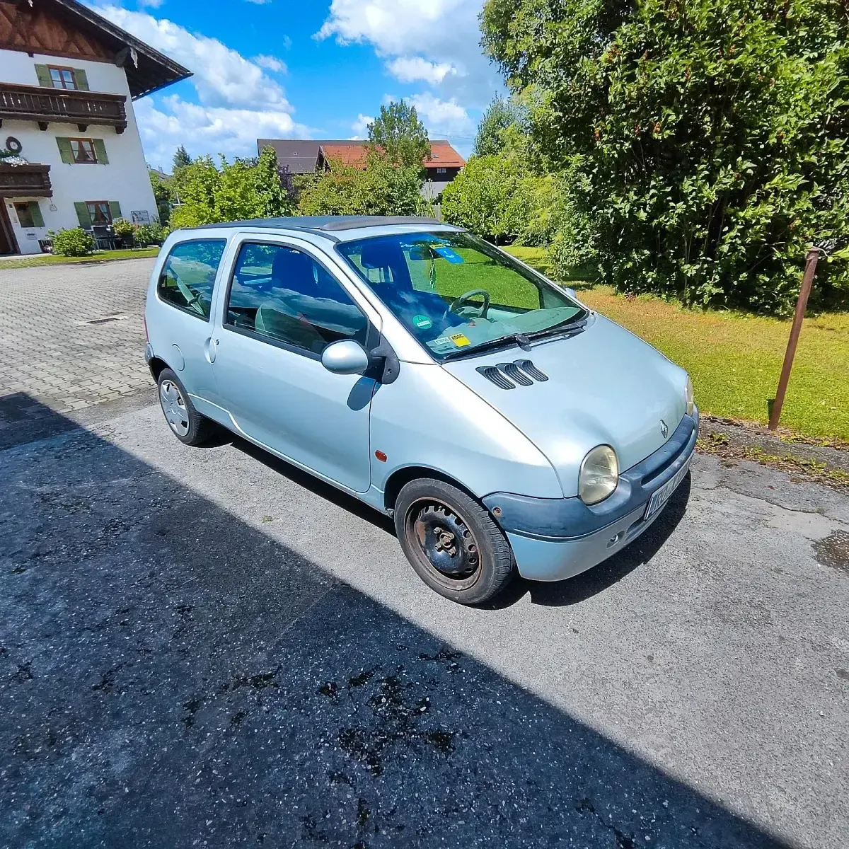 Gebraucht Renault Twingo 58 PS (42 kW) 2002 Silber Kleinwagen