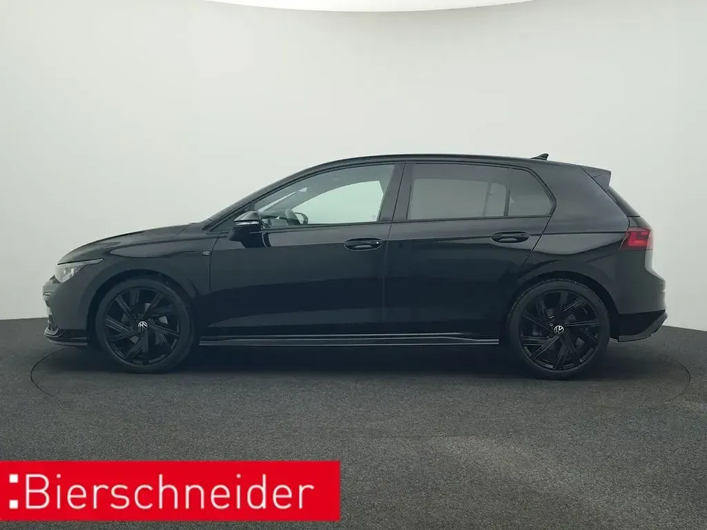 Gebraucht VW Golf VIII R-line 150 PS (110 kW) 2024 Schwarz Limousine