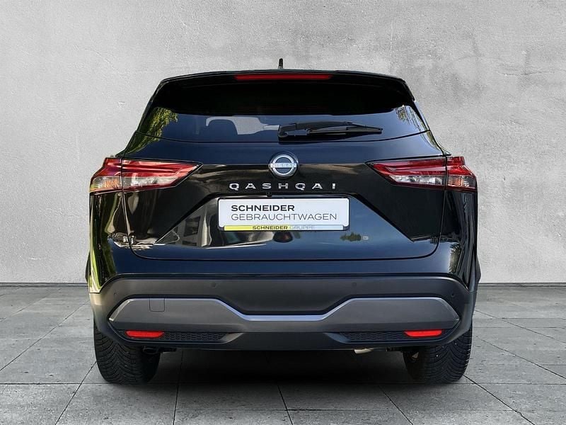 Gebraucht Nissan Qashqai N-Connecta 140 PS (102 kW) 2022 Schwarz SUV