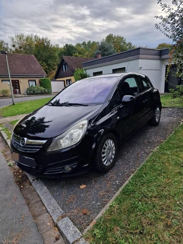 Schwarz Gebraucht 2008 Opel Corsa Coupé | 650 € (Superpreis) - Bild 1/4