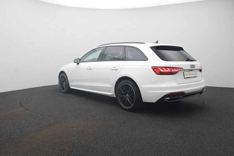 Gebraucht Audi A4 Ambiente 204 PS (150 kW) 2022 Ibisweiß Kombi
