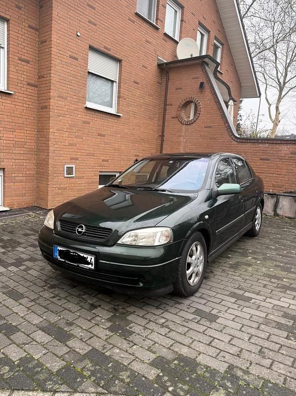 Gebraucht Opel Astra 116 PS (85 kW) 2002 Grün Kleinwagen