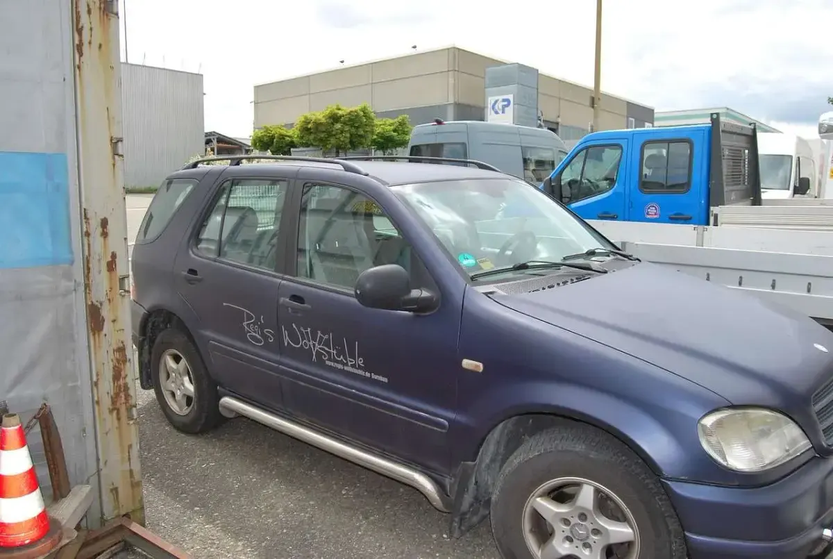 Gebraucht Mercedes ML270 163 PS (119 kW) 2001 Blau SUV