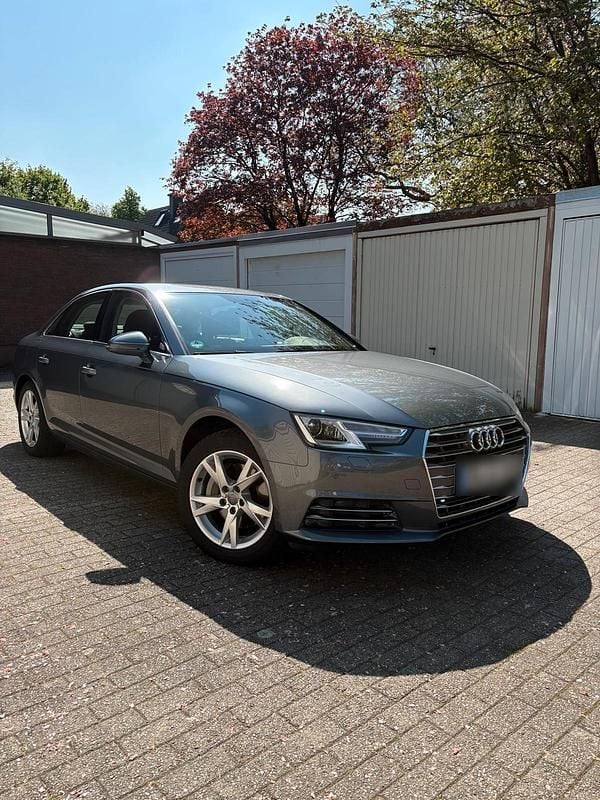 Second-hand Audi A4 217 CP (159 kW) 2016 Gri Berlinǎ