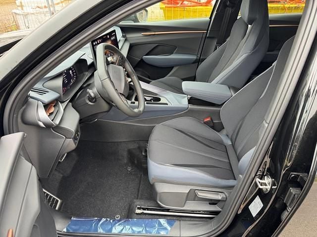 Neu Cupra Terramar VZ 265 PS (194 kW) 2025 Midnight black metallic midnight black metallic SUV