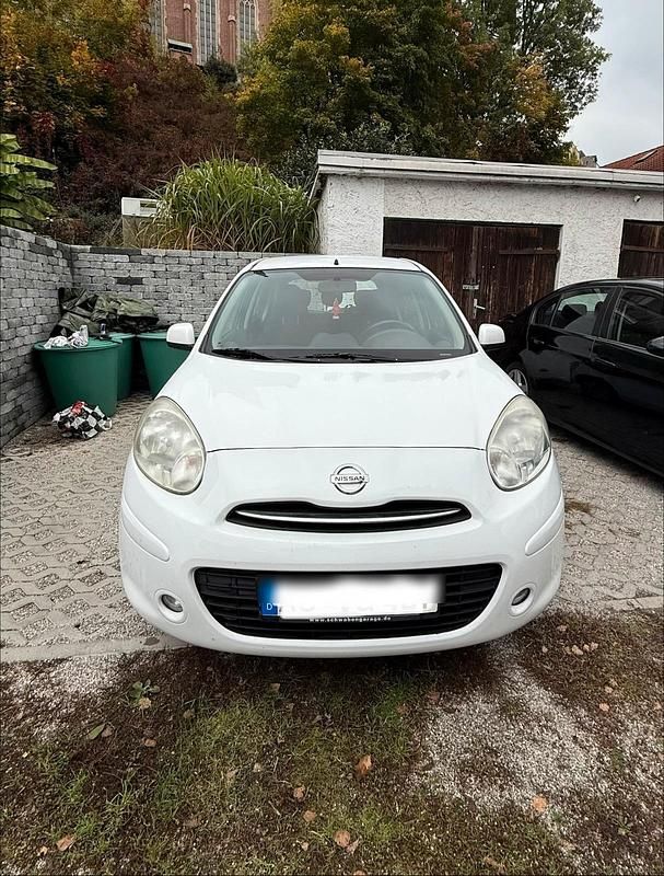 Weiß Gebraucht 2012 Nissan Micra Kleinwagen | 2.399 € (Guter Preis) - Bild 1/4