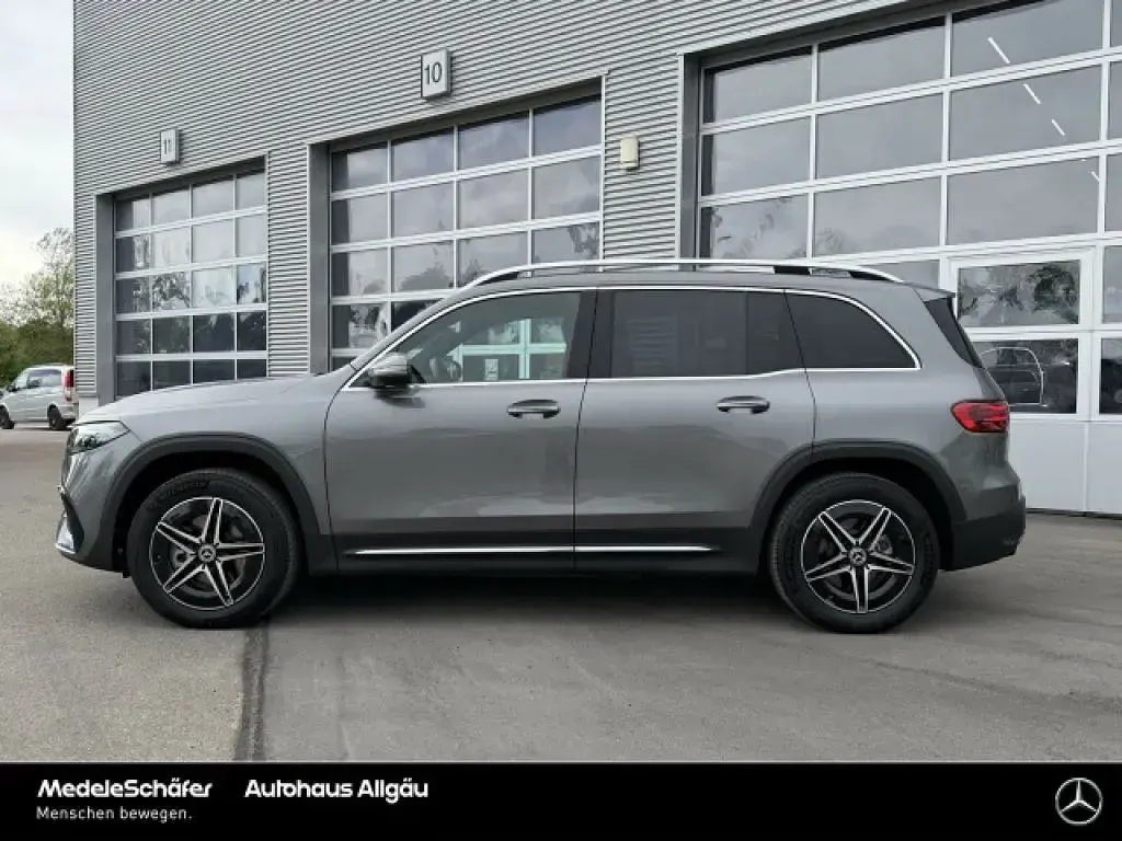 Gebraucht Mercedes EQB350 AMG 214 kW (292 PS) 2024 Lack mountaingrau (metallic) SUV
