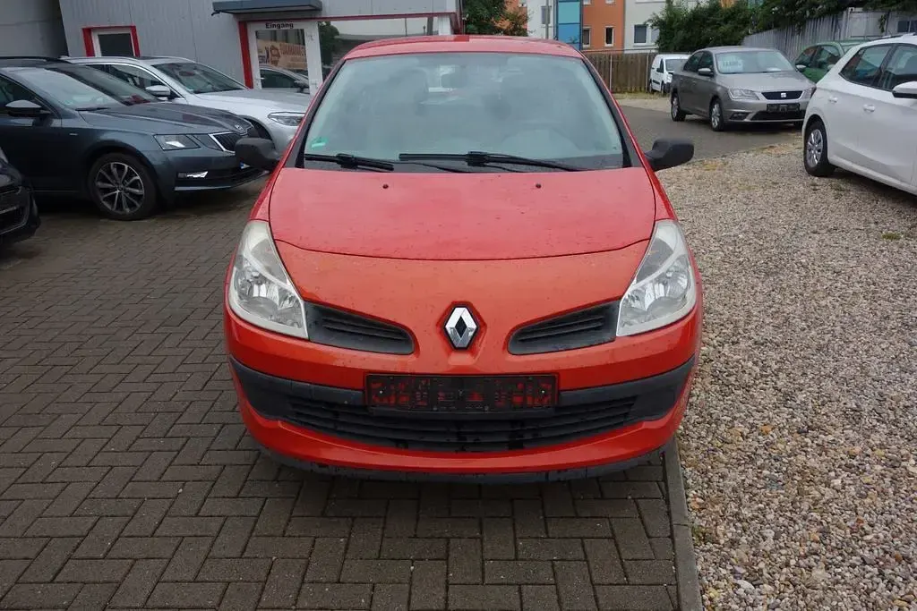 Gebraucht Renault Clio Expression 88 PS (64 kW) 2005 Rot Kleinwagen