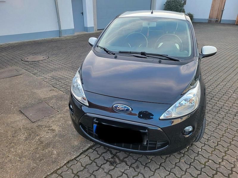 Gebraucht Ford Ka 69 PS (50 kW) 2015 Kleinwagen