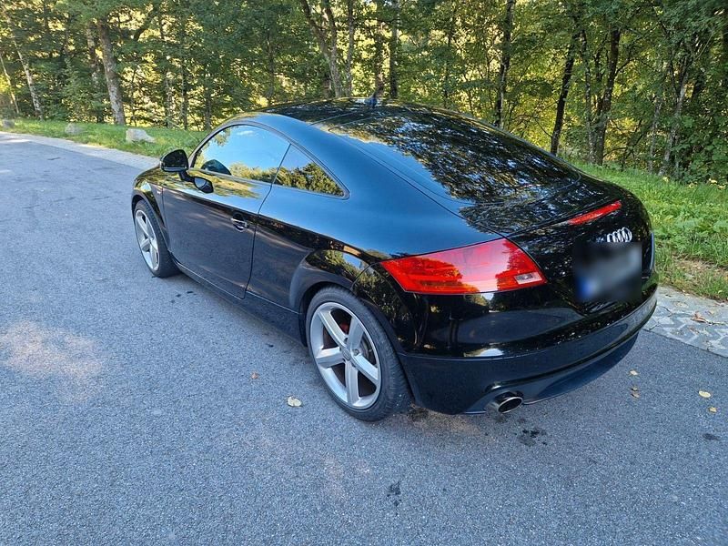Second-hand Audi TT S-Line 211 CP (155 kW) 2011 Negru Coupe