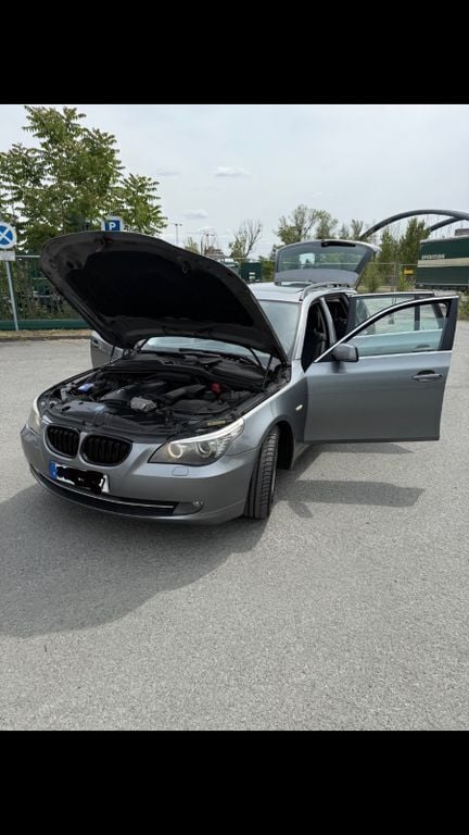 Gebraucht BMW 530 272 PS (200 kW) 2008 Silber Kombi