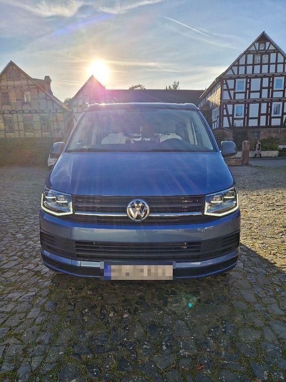 Gebraucht VW California Coast 150 PS (110 kW) 2019 Blau Van