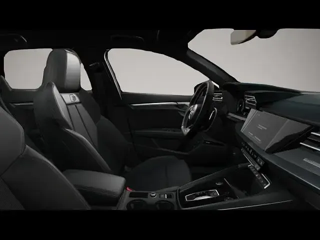 Gebraucht Audi A3 Business 150 PS (110 kW) 2025 Manufacturer Limousine