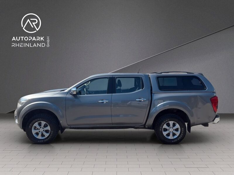 Grau Gebraucht 2016 Nissan Navara Acenta Abholung | 16.900 € (Etwas zu teuer) - Bild 1/4