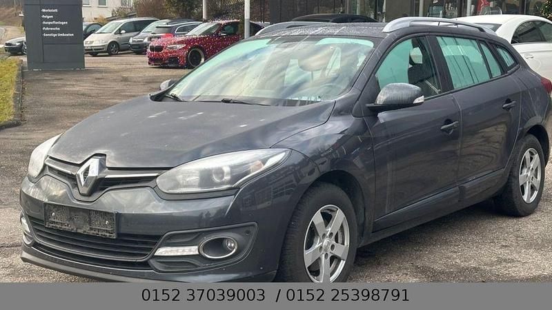 Schwarz Gebraucht 2014 Renault Mégane III Initiale Paris Limousine | 5.499 € (Fairer Preis) - Bild 1/4