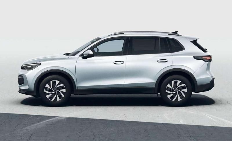 Oyster silver metallic Neu 2025 VW Tiguan SUV | 38.671 € (Superpreis) - Bild 1/4