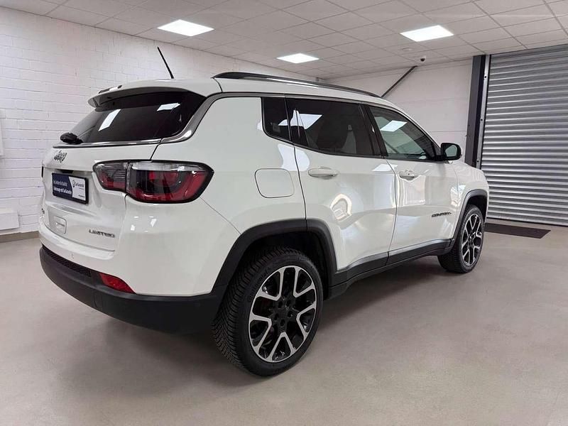 Gebraucht Jeep Compass Limited 170 PS (125 kW) 2020 White clear coat SUV
