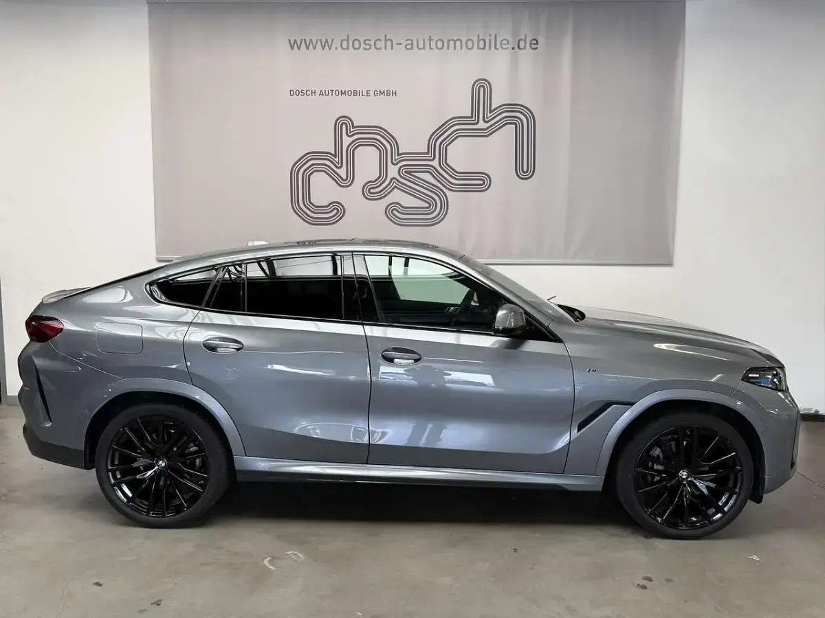 Gebraucht BMW X6 M Sport 298 PS (219 kW) 2025 Skyscraper grau SUV