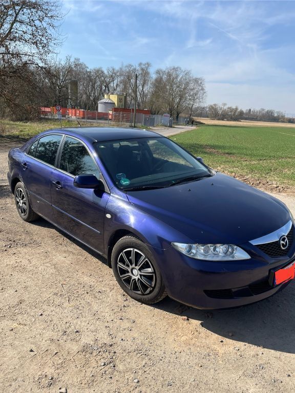 Blau Gebraucht 2002 Mazda 6 Comfort Limousine | 1.150 € (Fairer Preis) - Bild 1/4