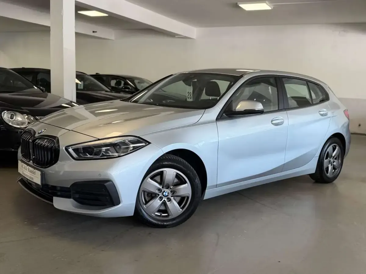 Gebraucht BMW 118 Advantage 136 PS (100 kW) 2020 Schwarz Limousine