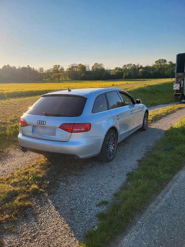 Gebraucht Audi A4 163 PS (119 kW) 2008 Silber Kombi