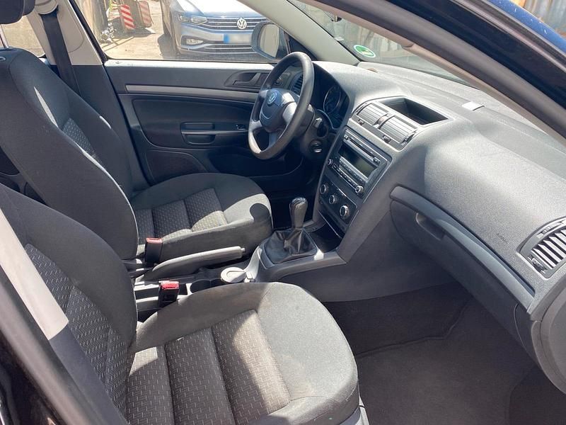 Gebraucht Skoda Octavia 90 PS (66 kW) 2013 Schwarz Kombi