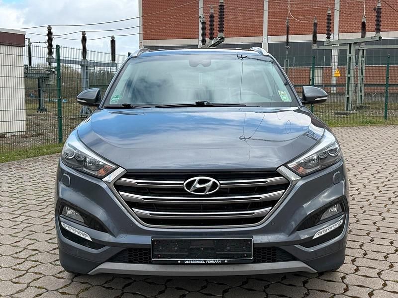 Gebraucht Hyundai Tucson 177 PS (130 kW) 2018 Grau SUV