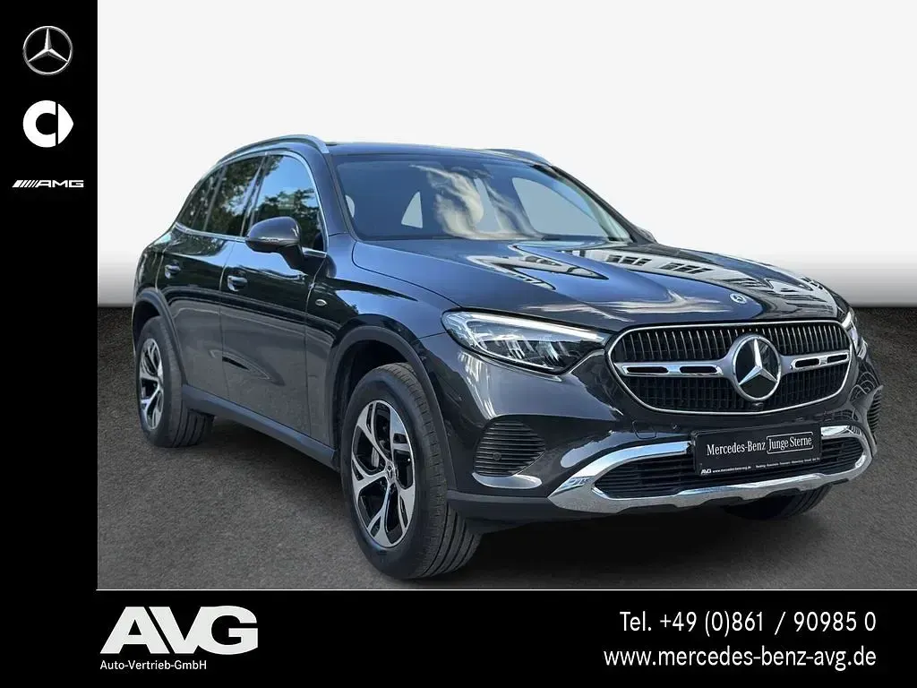 Gebraucht Mercedes GLC300e Advanced Plus 333 PS (244 kW) 2025 Grau SUV