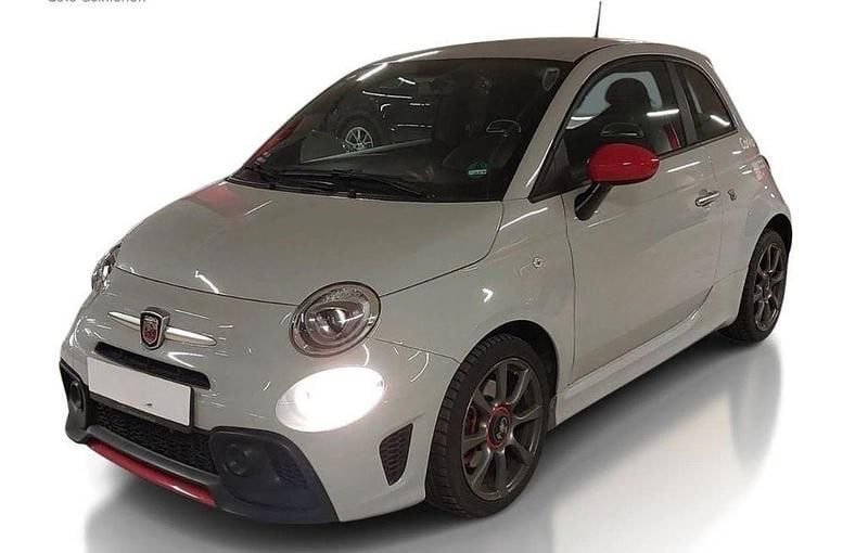 Gebraucht Abarth 595 146 PS (107 kW) 2022 Grigio cenere/abarth/campovolo Kleinwagen
