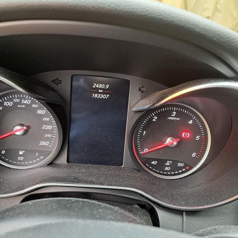 Gebraucht Mercedes C250 204 PS (150 kW) 2015 Schwarz Kombi