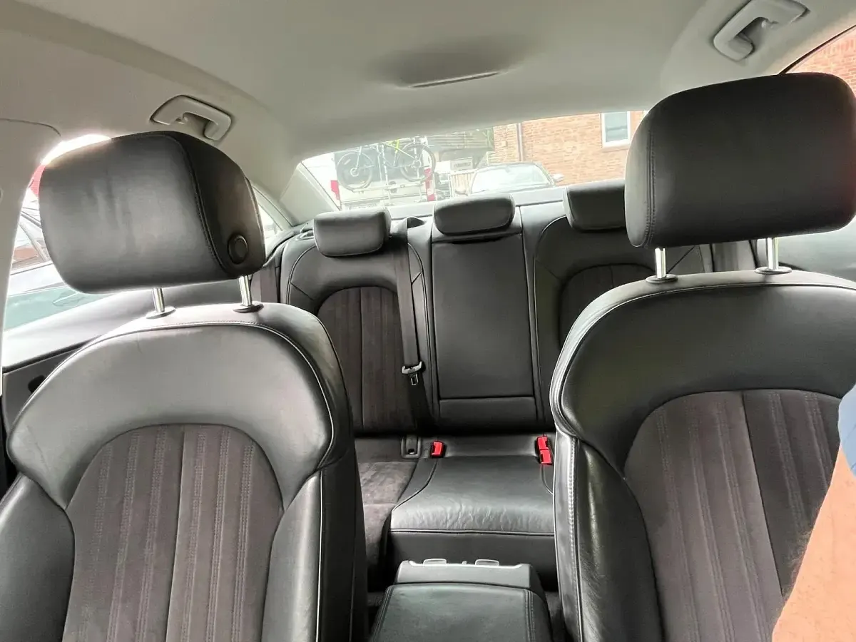 Gebraucht Audi A6 S-Line 177 PS (130 kW) 2012 Schwarz Limousine
