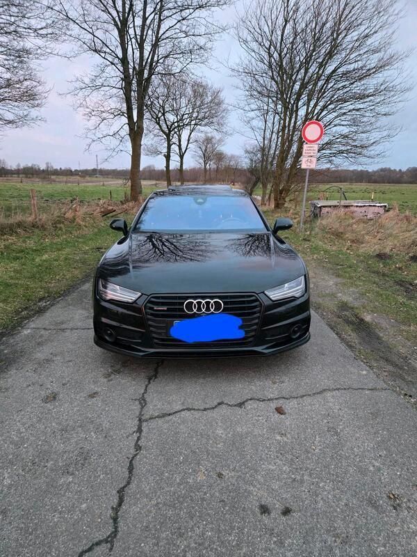 Schwarz Gebraucht 2016 Audi A7 Sportback Competition Kleinwagen | 25.990 € (Guter Preis) - Bild 1/4